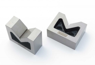 V-bloky pre strojný zverák, 75 x 25 x 35 mm, súprava 2 ks, Warco