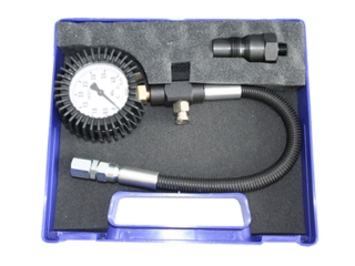 Kompresmeter pre dieselové motory, rozsah 0 – 40 bar. 3 diely, Triumf