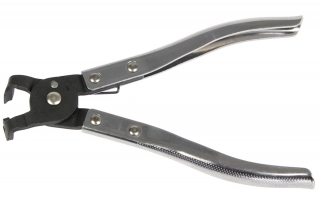 Kliešte na hadicové spony, Triumf