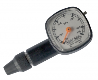 Manometer 0.5-4.5 bar (50-450 kPa), plastový, Kovo Brno